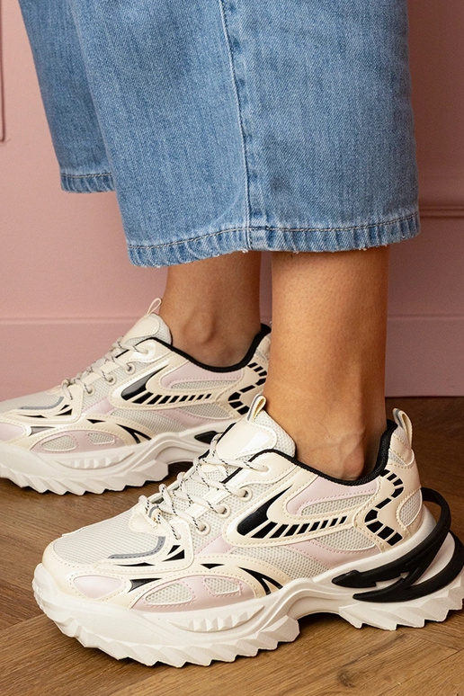 Tênis femininos na cor areia com...