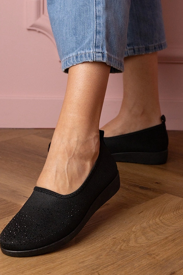 Sandálias negras femininas...