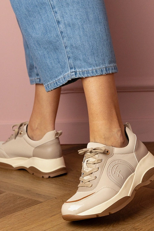 Tênis femininos bege Wener