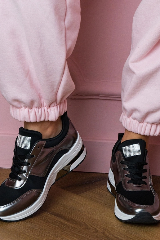 Ténis femininos pretos com cristais e...