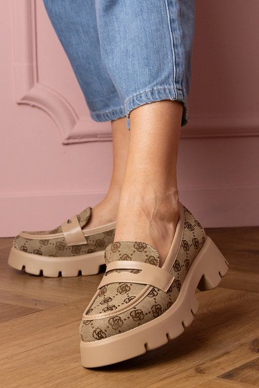 Mocassins femininos marrons com... Mocassins femininos marrons com...