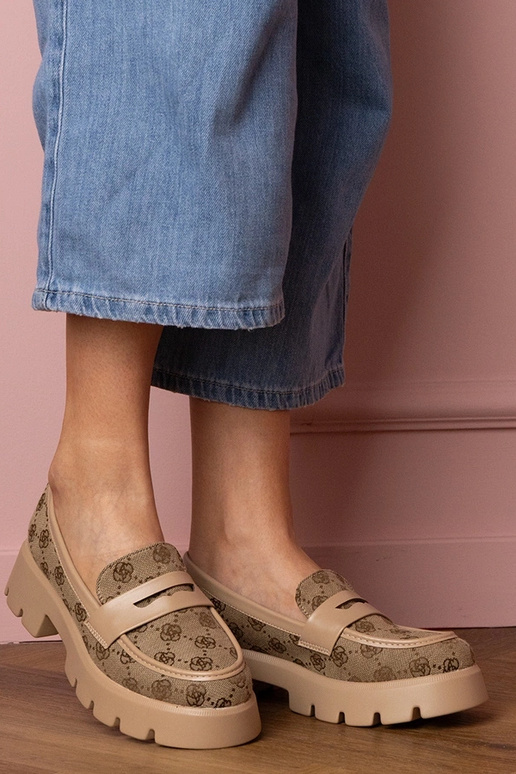 Mocassins femininos marrons com... Mocassins femininos marrons com...