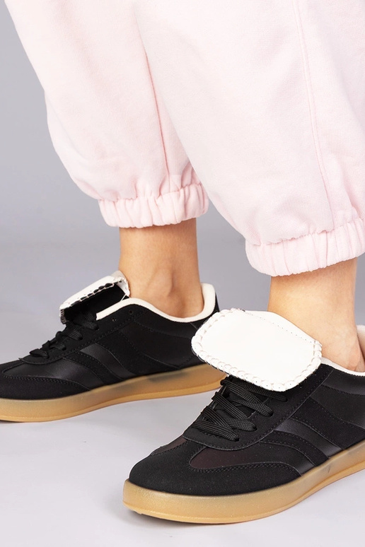 Tênis femininos pretos, "Lukka"