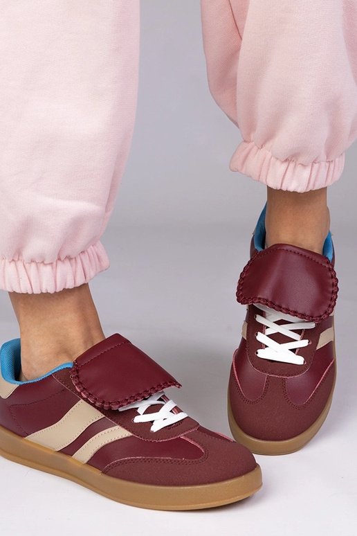 Tênis femininos em tom cereja, "Lukka"