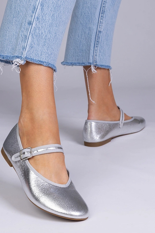 Sapatilhas femininas prateadas com...