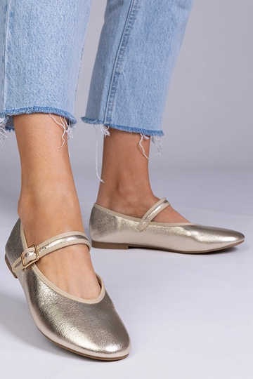 Sapatilhas femininas... 2