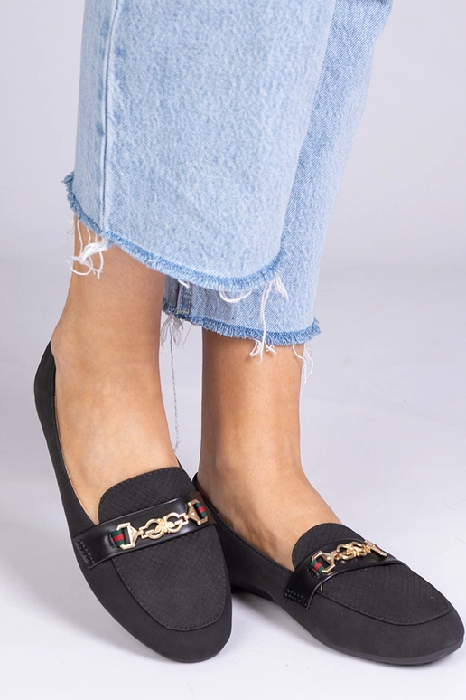 Mocassins pretos de camurça sintética...