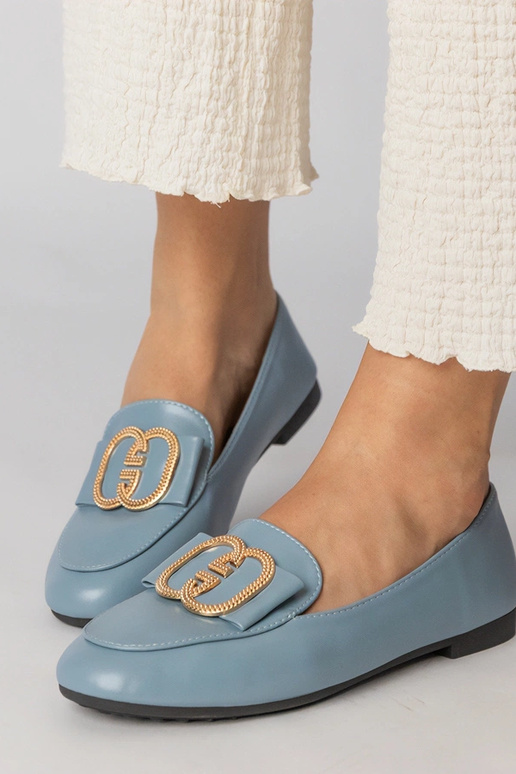 Mocassins femininos azuis com adornos...