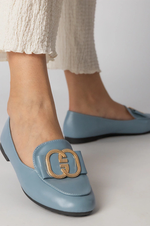 Mocassins femininos azuis com adornos...