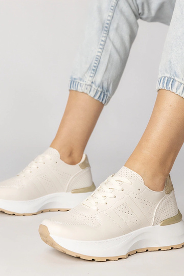 Tênis esportivos cor areia... 2