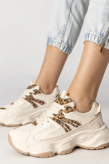 Tênis femininos cor areia...