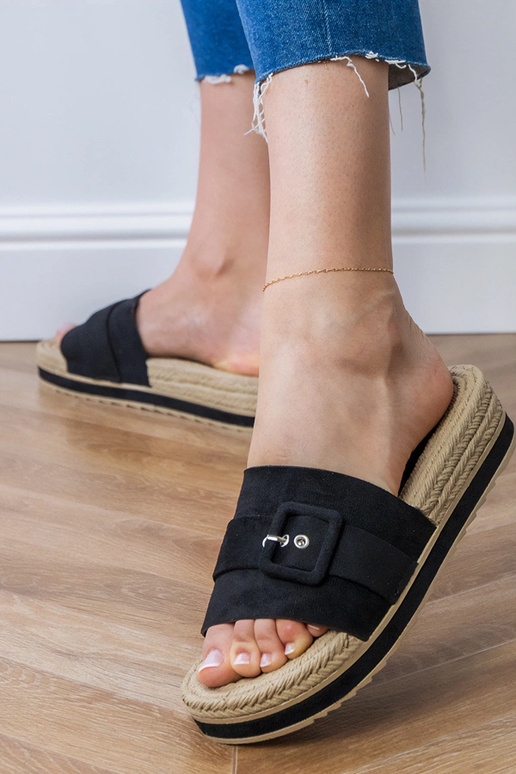 Lunda chinelos pretos com plataforma...