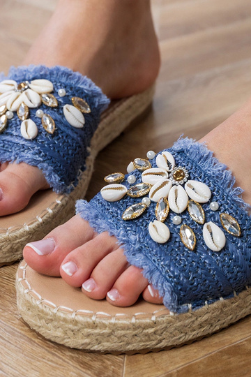 Espadrilhas azuis trançadas... 2