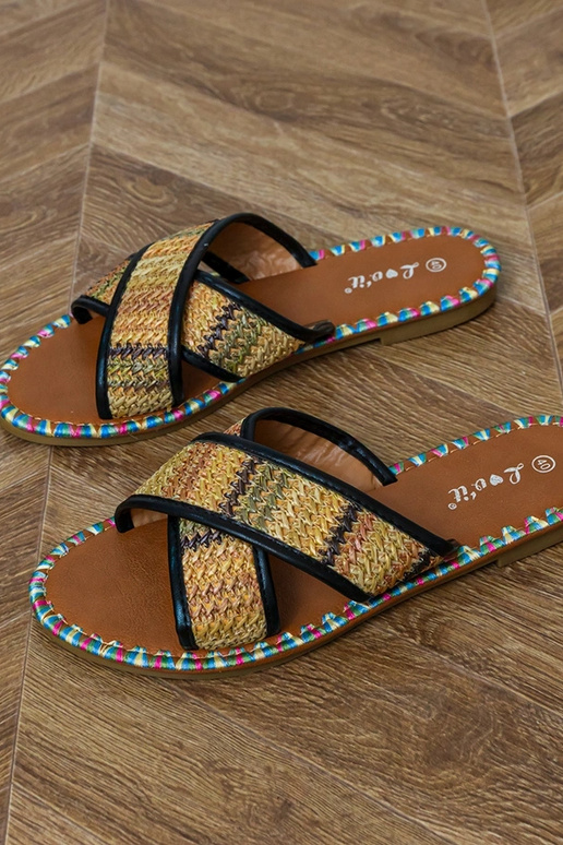 Chinelos pretos de sola plana com...