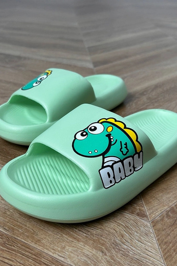 Chinelo infantil verde com estampas Milos
