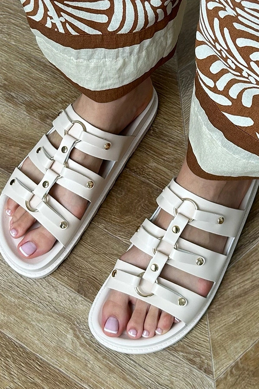 Chinelas romanas na cor areia com...