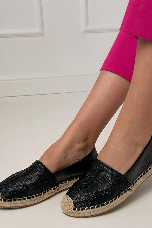 Espadrilhas pretas rendadas com...