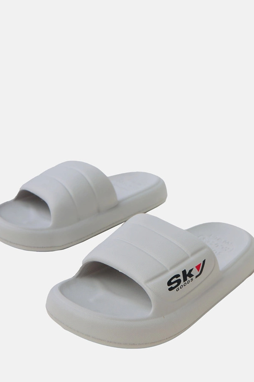 Chinelos de borracha masculinos...