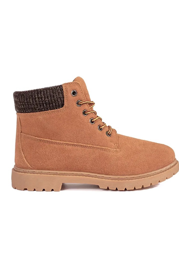 sapatos femininos feitos de...