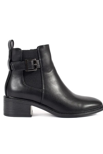 Modelo clássico de sapato...