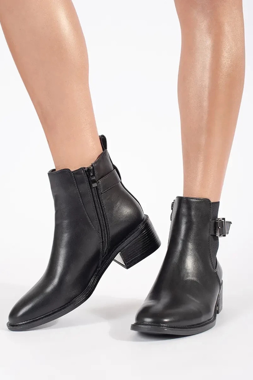 Modelo clássico de sapato na cor...