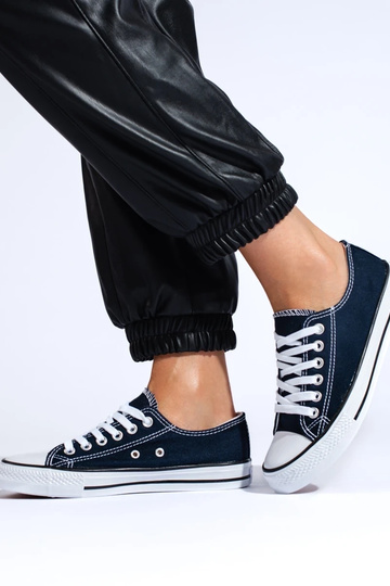 Modelo clássico de sapatos... 2