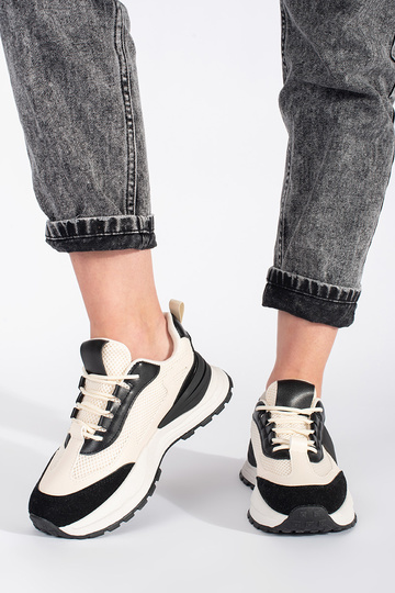 Sapatilhas de senhora... 2