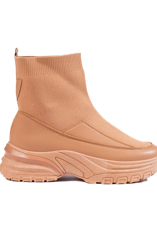 Calçados femininos estilo esportivo...