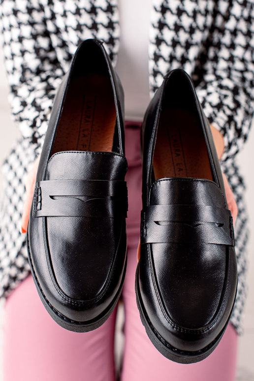 Modelo clássico de botins femininos...