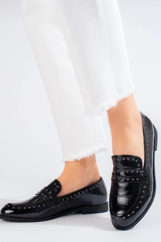 Botins femininos de estilo elegante...