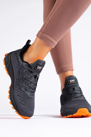 Sapatos modelo de tênis... 2