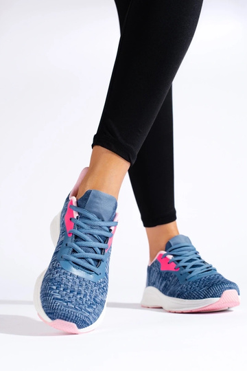 com alças calçados... 2