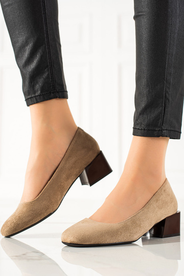 Saltos altos estilosos... 2