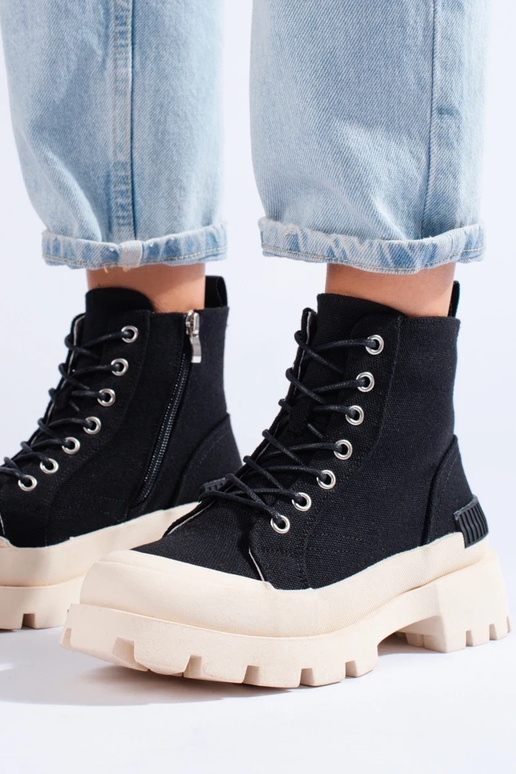 botas com plataforma feminina...