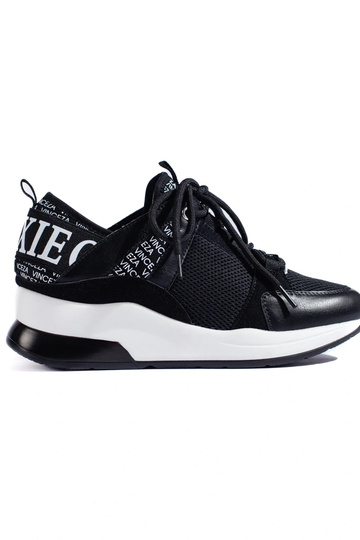 Sapatos casuais femininos...