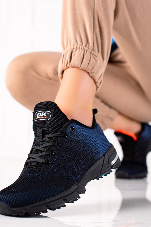 Sapatos esportivos cor preta Dk