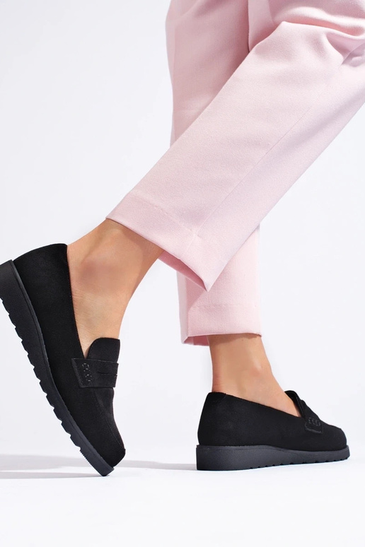 Botins de camurça preta de modelo...