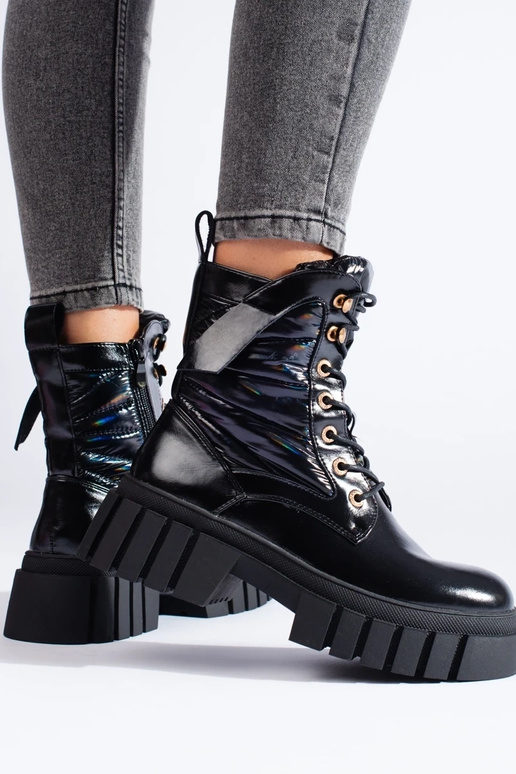 Botas femininas com sola grossa na...