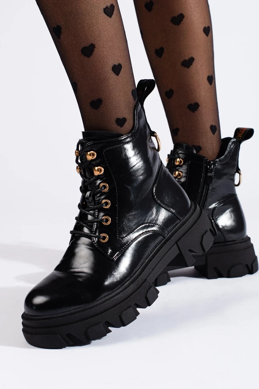 botas femininas com efeito laca em...