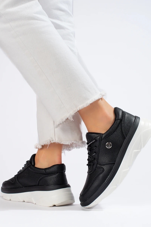 calçados esportivos pretos Vinceza...