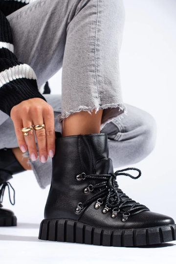 sapatos femininos pretos... 2