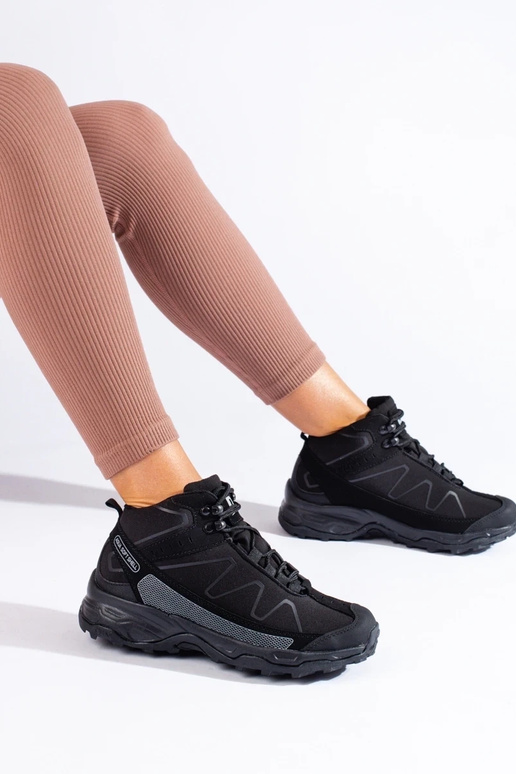 Botas de trekking estilo esportivo... Botas de trekking estilo esportivo...