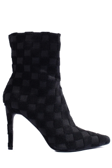 Sapatos femininos de salto...