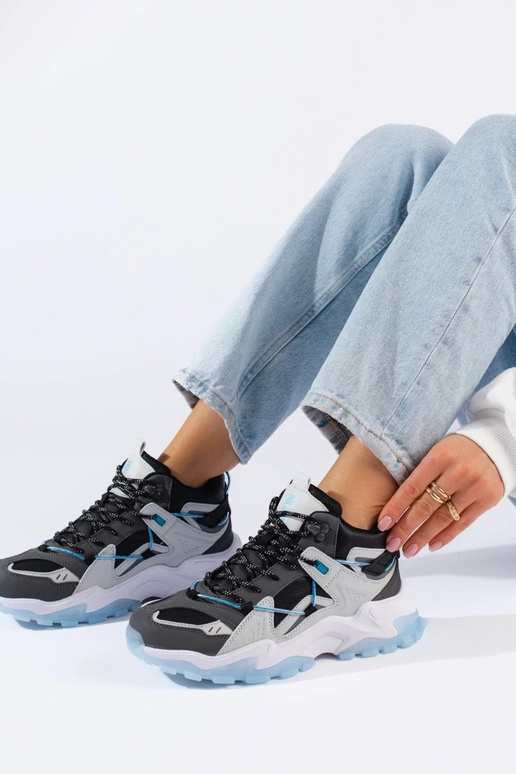 Sapatos modelo Big Star Sneakers...