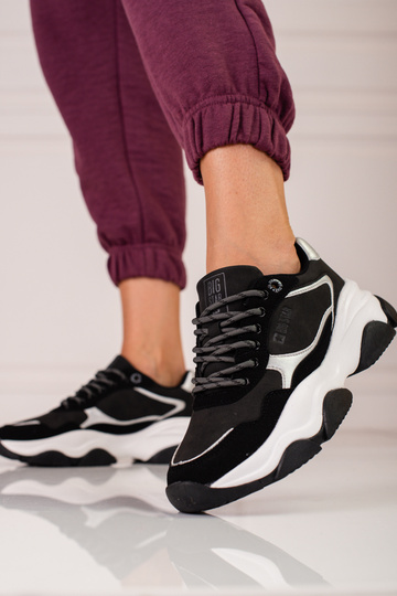 Sapatos modelo Big Star... 2