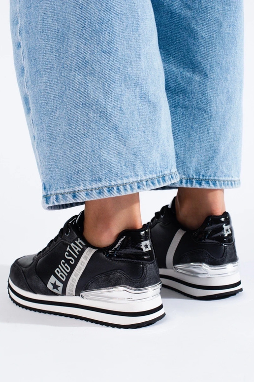 Sapatos modelo Big Star Sneakers...