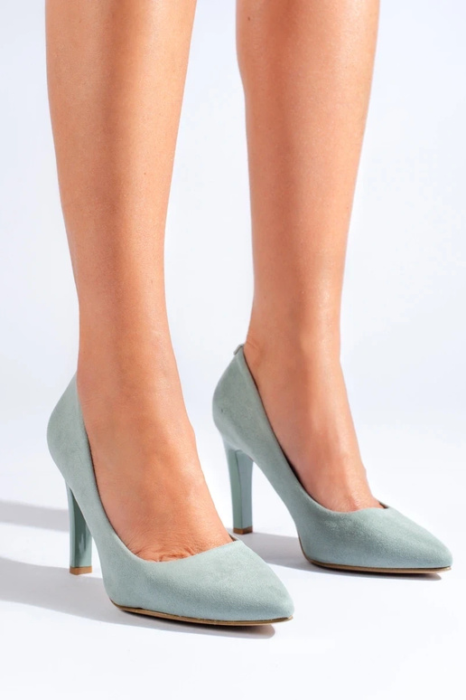 Sapatos de salto alto com salto alto... Sapatos de salto alto com salto alto...