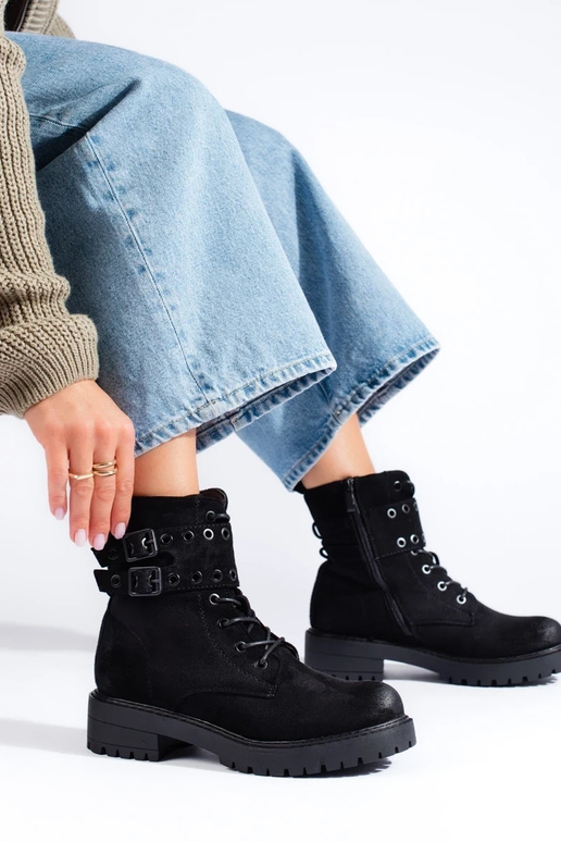 amarrar sapatos femininos com fivela