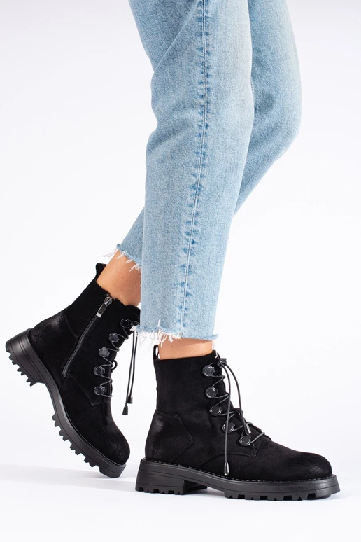 sapatos femininos de camurça preta