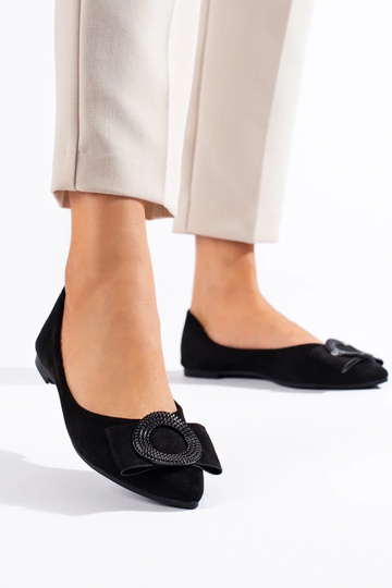 feito de camurça bailarina... 2